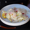 Тёплый салат с морепродуктами Две палочки